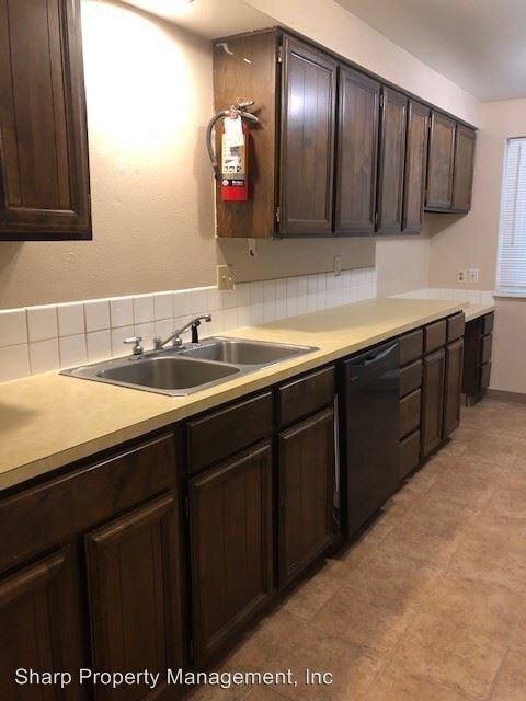 Building Photo - 3707 Sunset Way