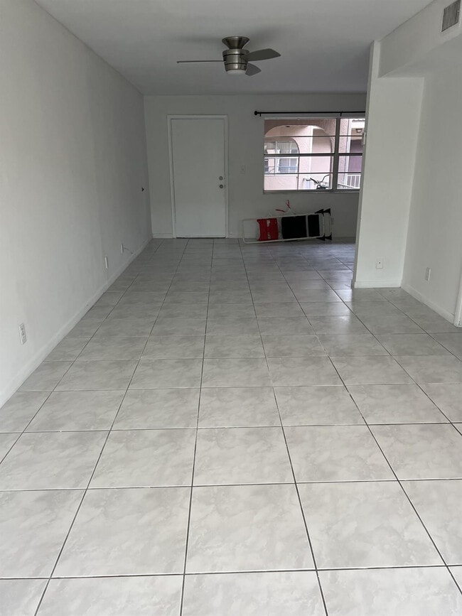 Foto del edificio - 1100 SE 4th Ave