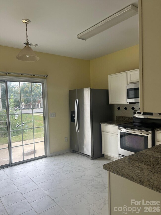 Foto del edificio - 9247 Cranfield Ln