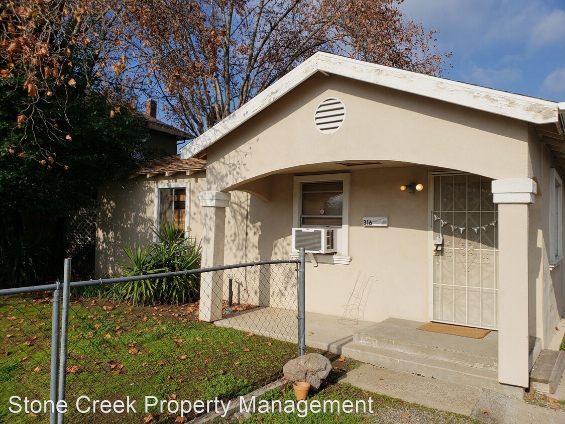 Primary Photo - 2 br, 1 bath House - 316 Elefa St.