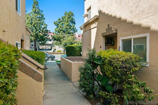 Building Photo - 3925 Nobel Dr