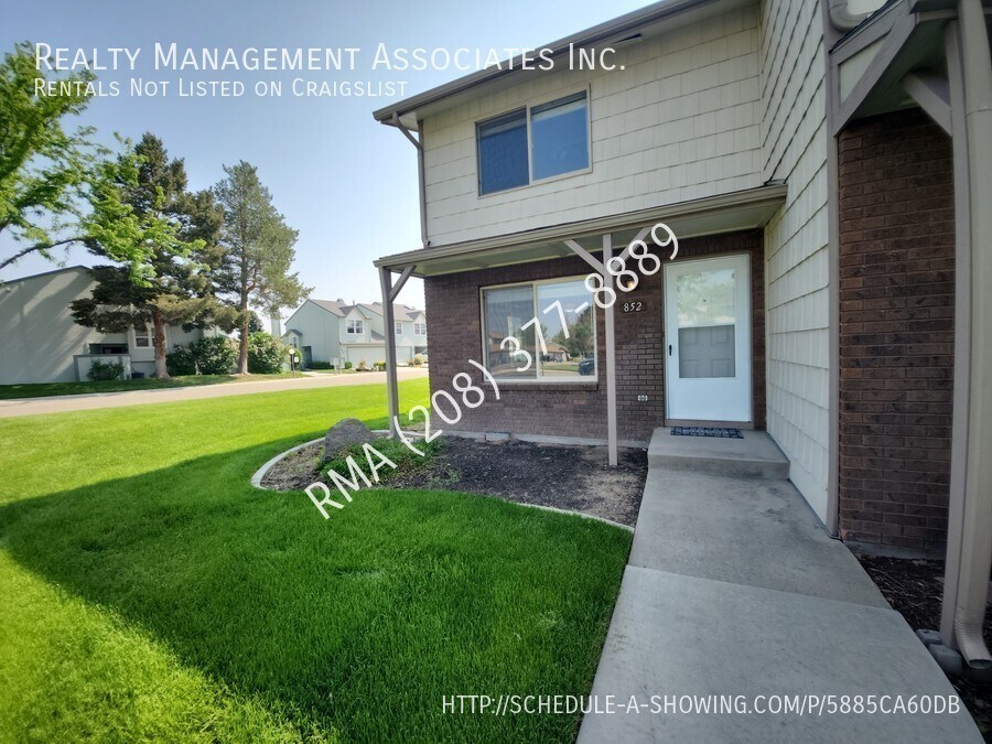 Primary Photo - Quality 2 Bedroom Townhouse in Central Boise