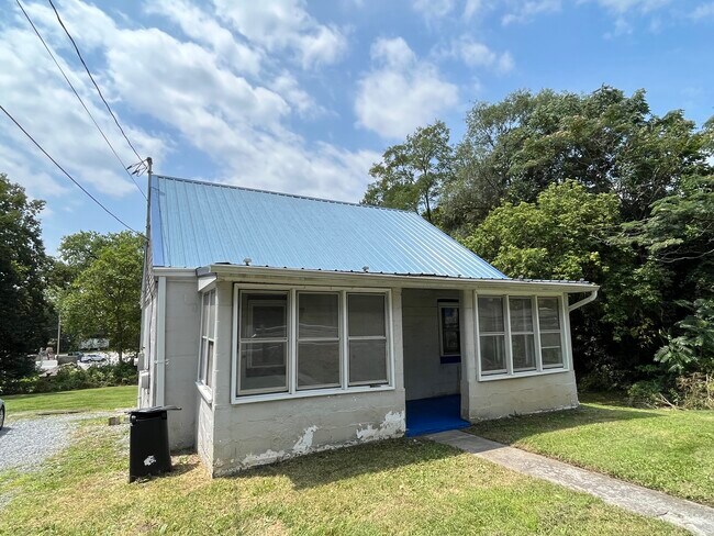 Foto del edificio - 312 W Moler Ave