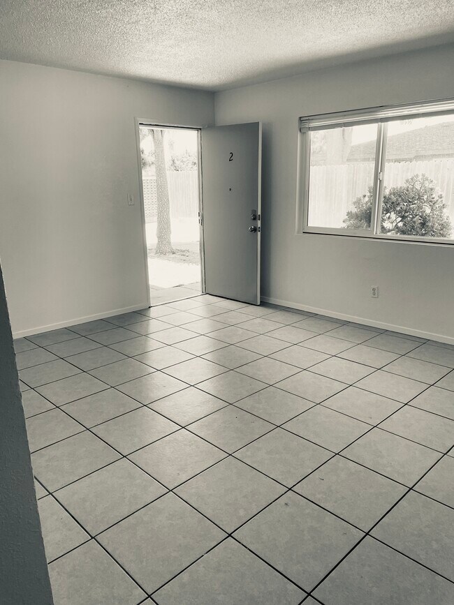 Foto del edificio - 316 N 2nd St