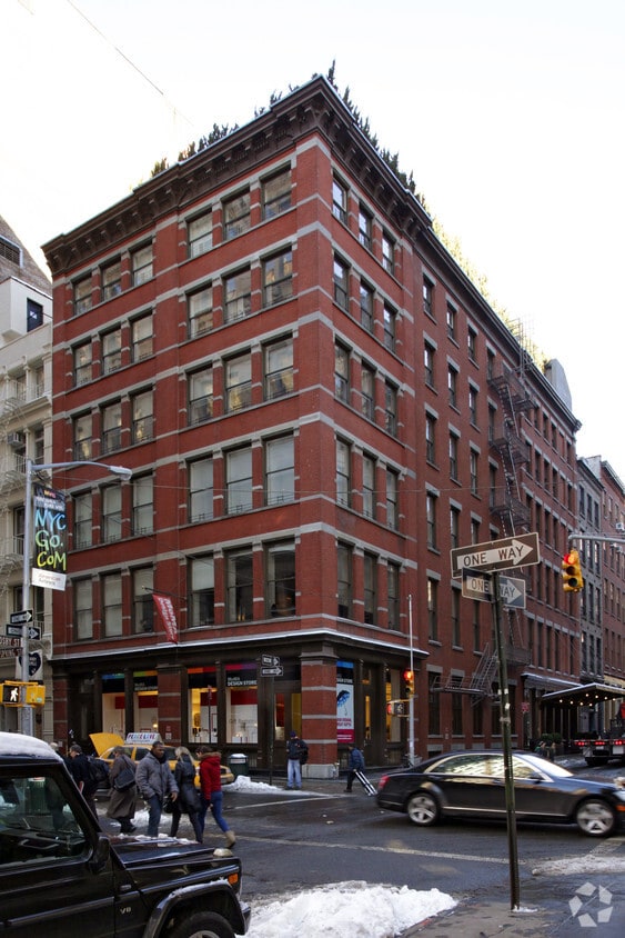 Bayard House Apartments in New York, NY