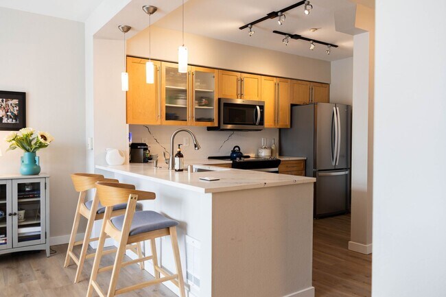 Building Photo - 1Bd/1Ba Kirkland Condo