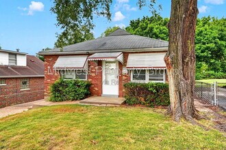 Building Photo - 8327 Sunbury Ave
