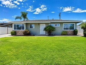 Building Photo - 1065 S Prospero Dr