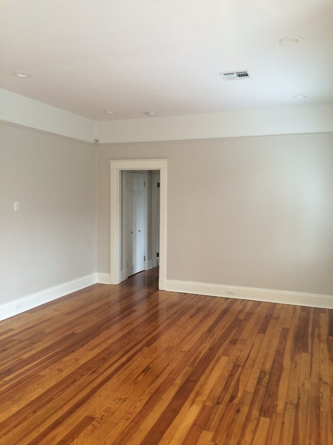 Photo - 328-330 State St. Apartment