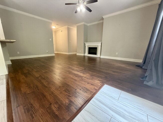 Building Photo - 4512 Western Woods Dr