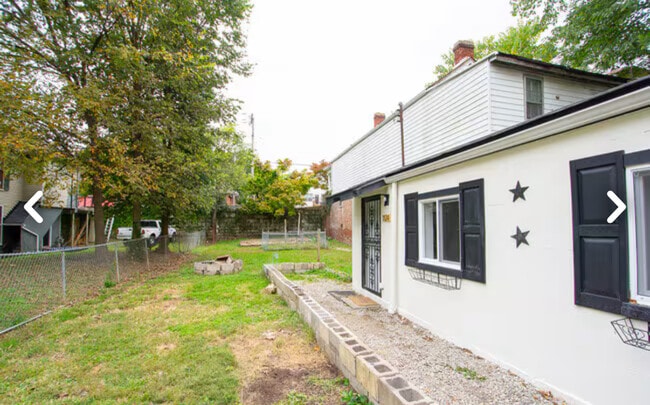 Building Photo - 1142 E Kentucky St