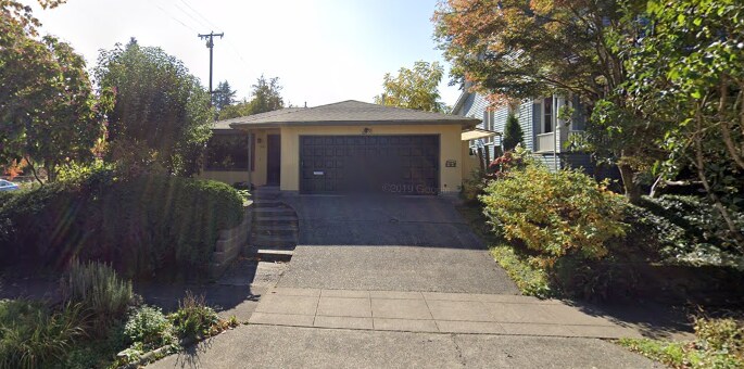 Foto principal - 1032 SE Lexington St