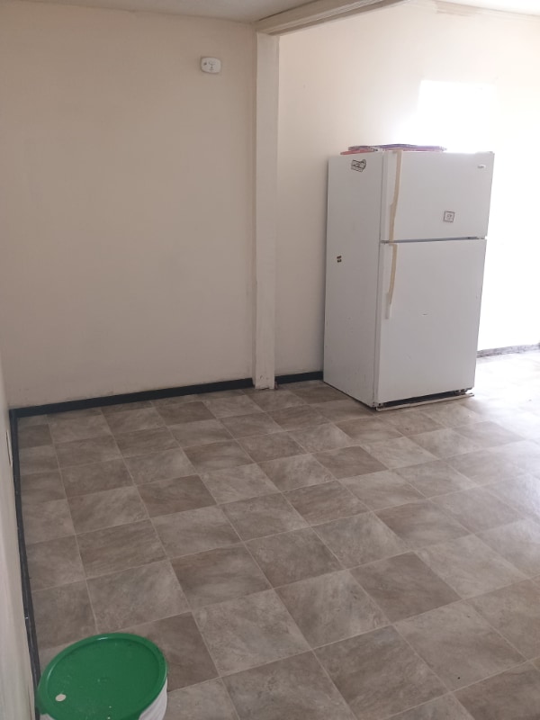 Foto del edificio - 154 E 7th St