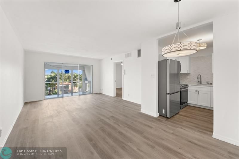 Foto principal - 3000 NE 16th Ave