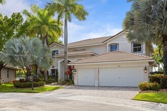 Building Photo - 926 Marina Dr