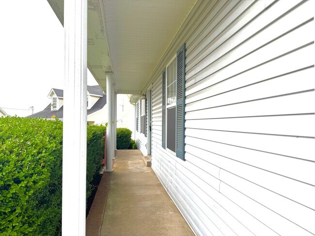 Foto del edificio - 3 bedroom in Oak Grove