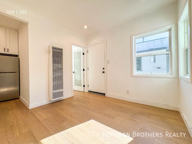 Foto del edificio - 1508 3/4-1504 Maple St