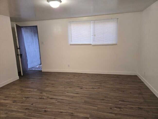 Foto del edificio - 271 N 300 W