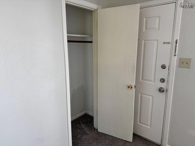 Foto del edificio - 4610 N Eden Hills Cir