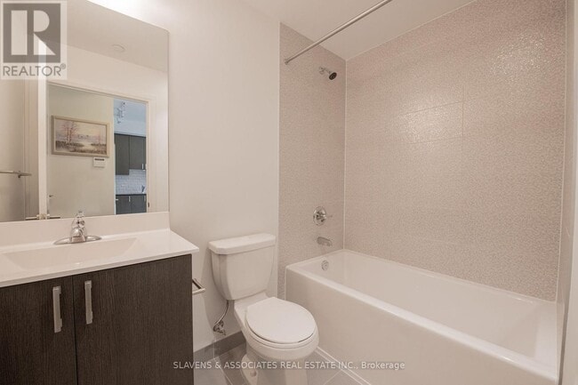 Photo du bâtiment - 50 Ann O'Reilly Rd