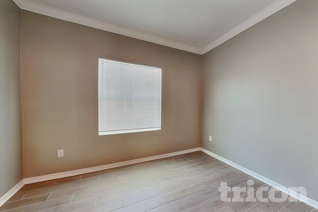 Building Photo - 5414 Gavella Cove