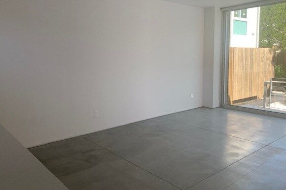 Foto del edificio - 527 S Westgate Ave