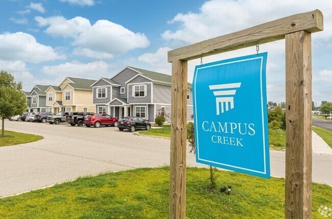 434571604_1131506544535854_8308303897922272633_n - Campus Creek Cottages