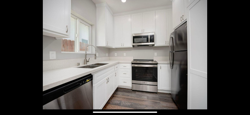Foto principal - 209 Wainwright Ct
