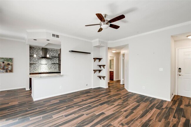 Foto del edificio - 6000 Shepherd Mountain Cove