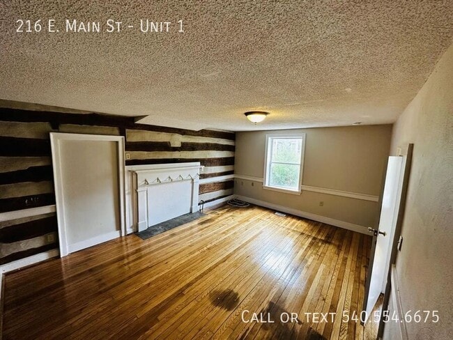 Photo - 216 E Main St Apartment