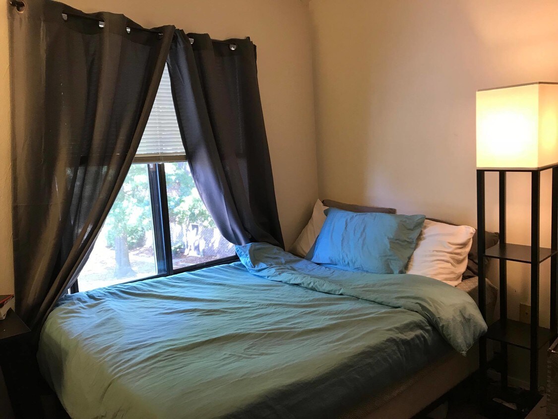 1211 Progress St NW, Blacksburg, VA 24060 Apartments in Blacksburg