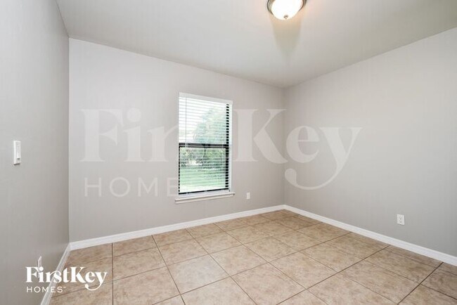 Foto del edificio - 1709 SW 32nd St