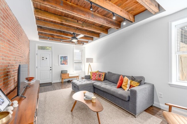Building Photo - 4-Bedroom, 3-Bathroom with Garage - Canton...