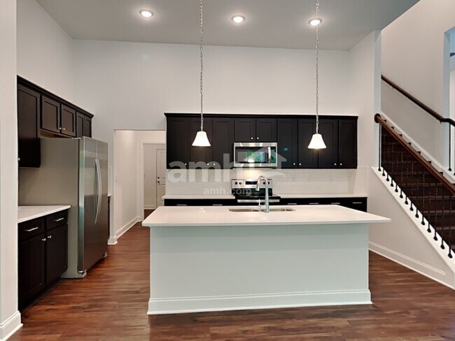 Foto del edificio - 5327 Pebble Bridge Way