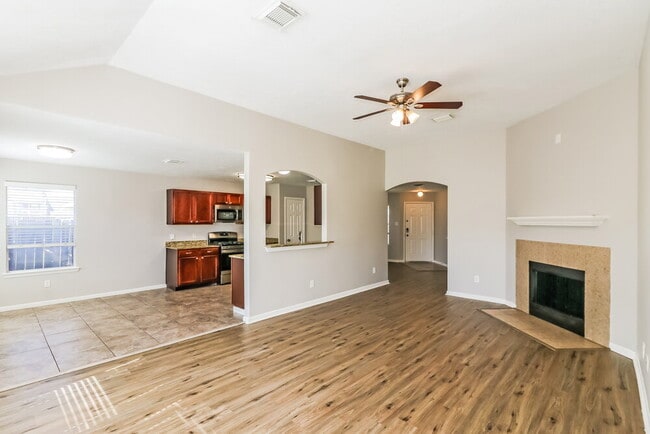 Foto del edificio - 19831 Billineys Park Dr