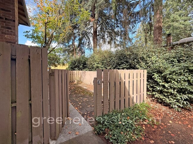 Building Photo - 5803 13th Ave SE