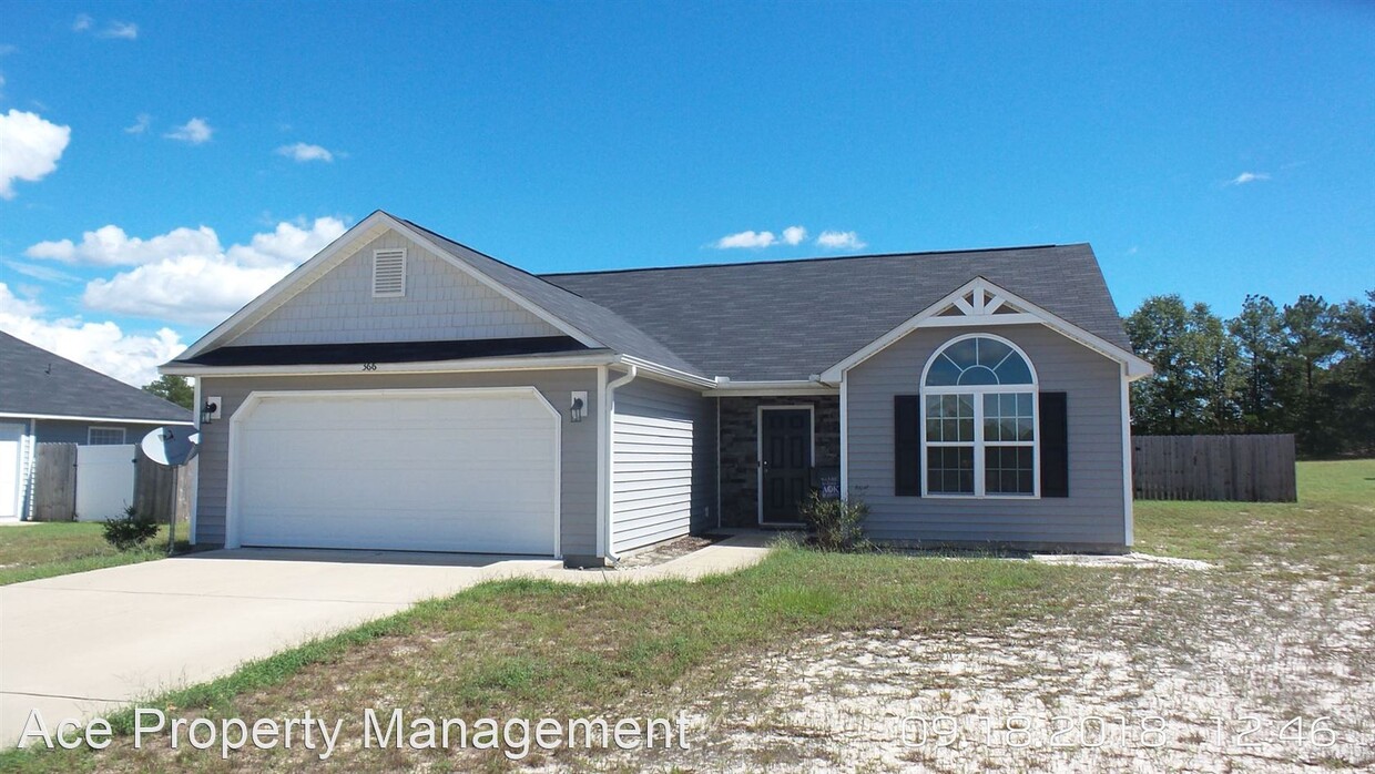 Primary Photo - 3 br, 2 bath House - 366 Feathers Drive