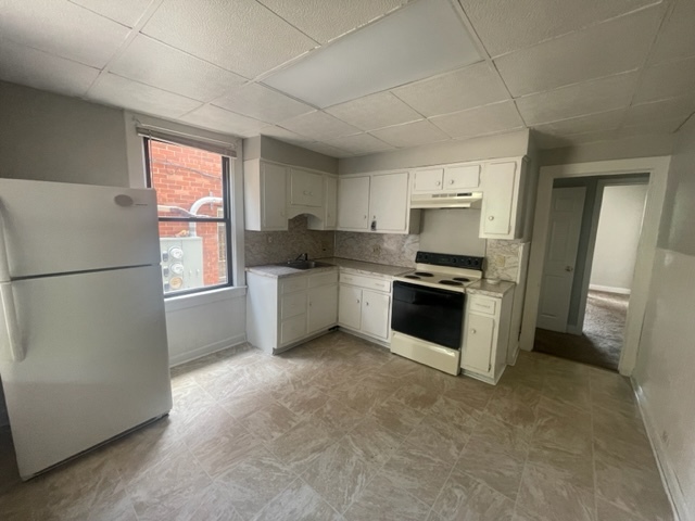Foto del edificio - 2434 S 18th St
