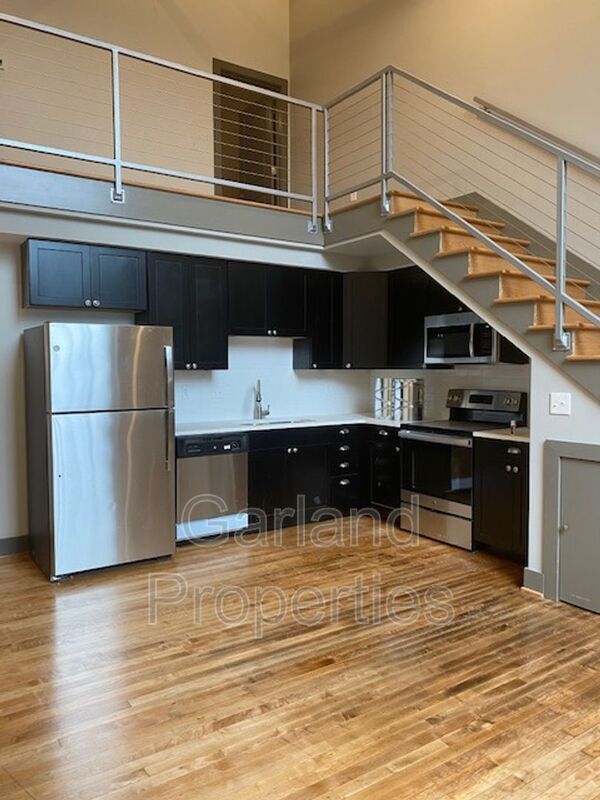 Foto principal - 821 Salem Ave SW