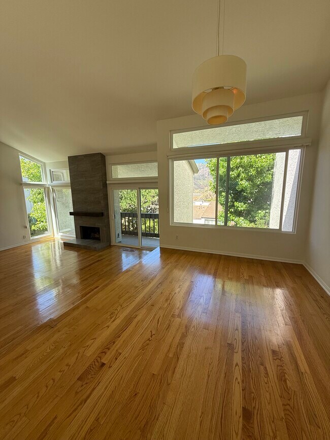 Foto del edificio - 1700 Palisades Dr