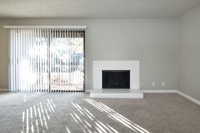 Building Photo - 1842 Camino Verde