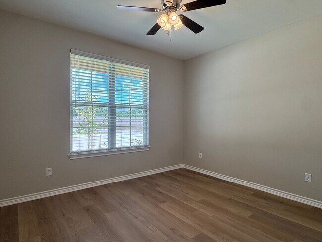 Foto del edificio - 3065 Guinn Farms Rd