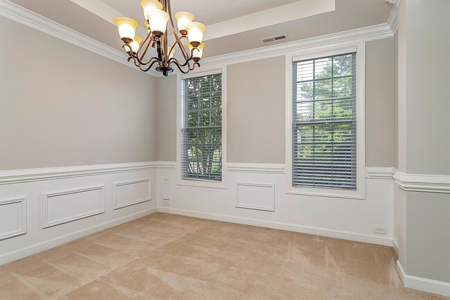 Building Photo - 2225 Legacy Oak Dr