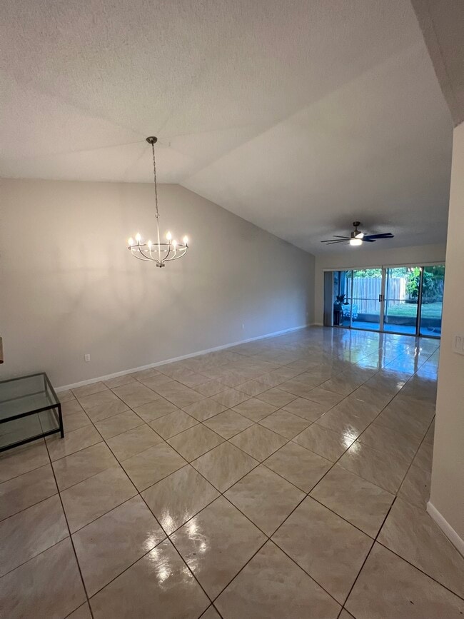 Photo - 1170 Scarborough Pl Townhome