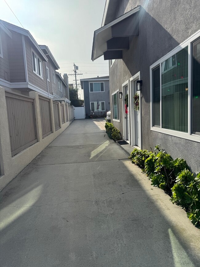 Foto del edificio - 2212 Voorhees Ave.