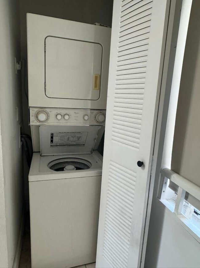 Photo - 9999 Summerbreeze Dr Apartment