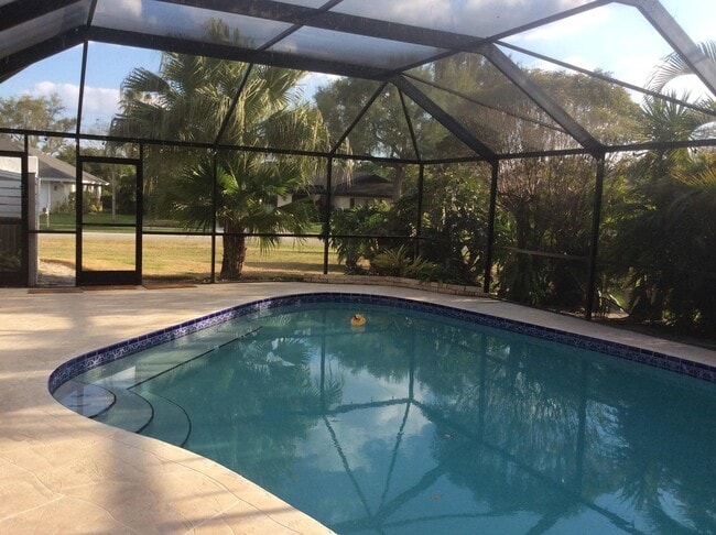 Foto del edificio - 12305 Sawgrass Ct