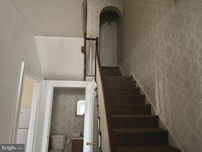 Building Photo - 21 Gay St