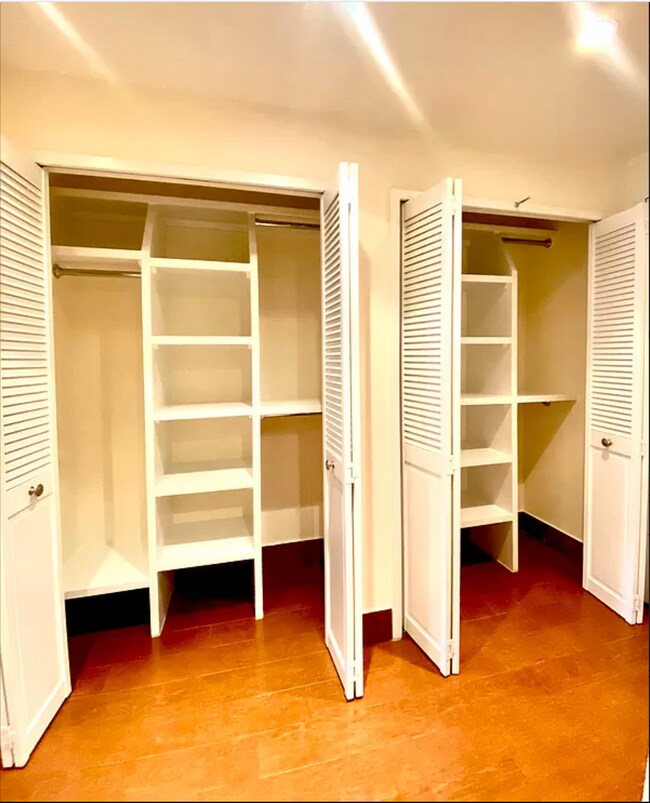 Foto del edificio - 424 E 81st St