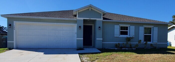 Foto principal - **STUNNING 4/2 HOME IN PALM BAY***